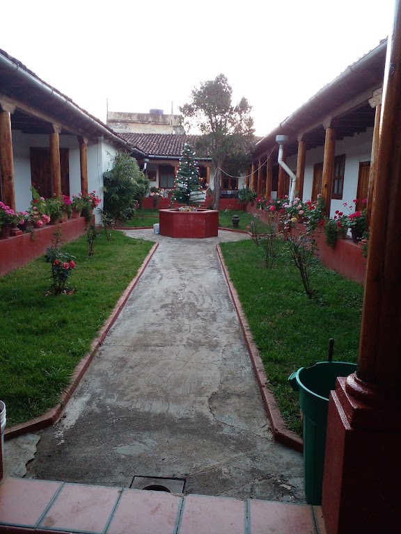 Centro de Salud Ario De Rosales foto 1