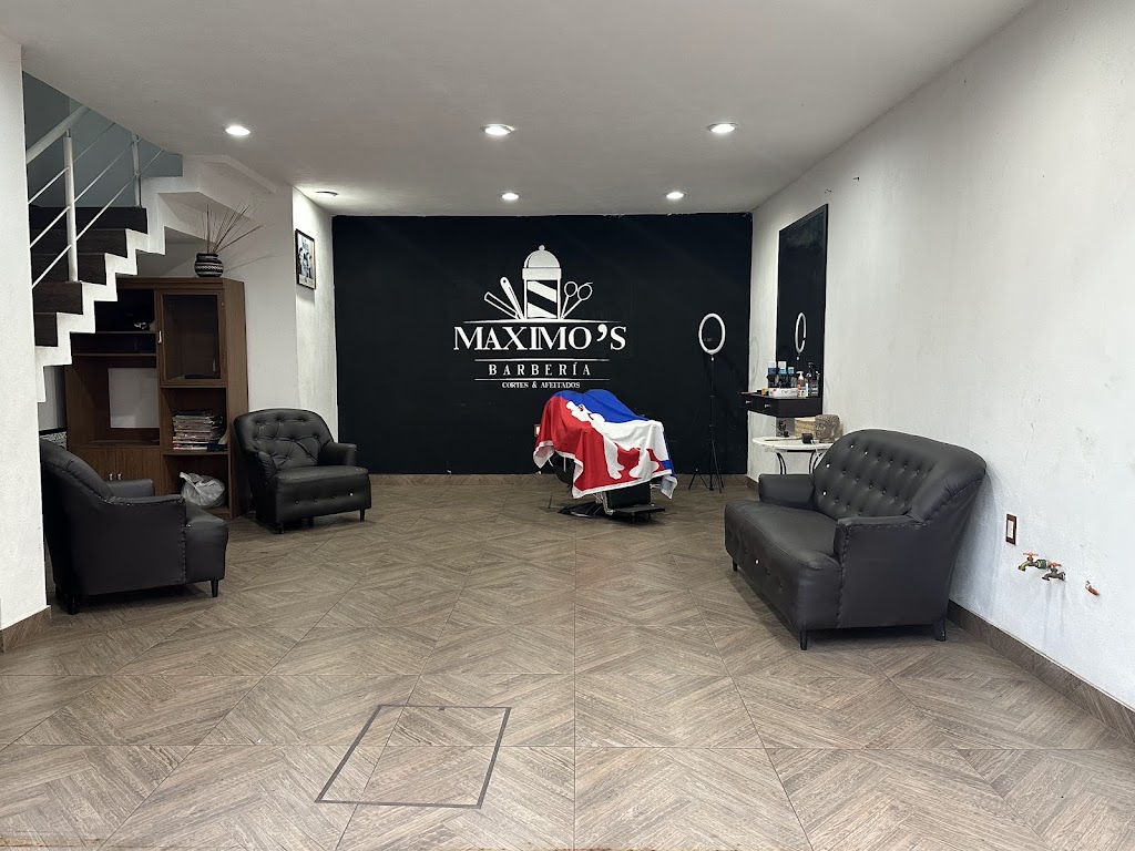 MAXIMO'S BARBERÍA foto 1