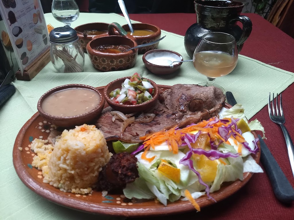 Restaurante Caracuaro salida Pátzcuaro