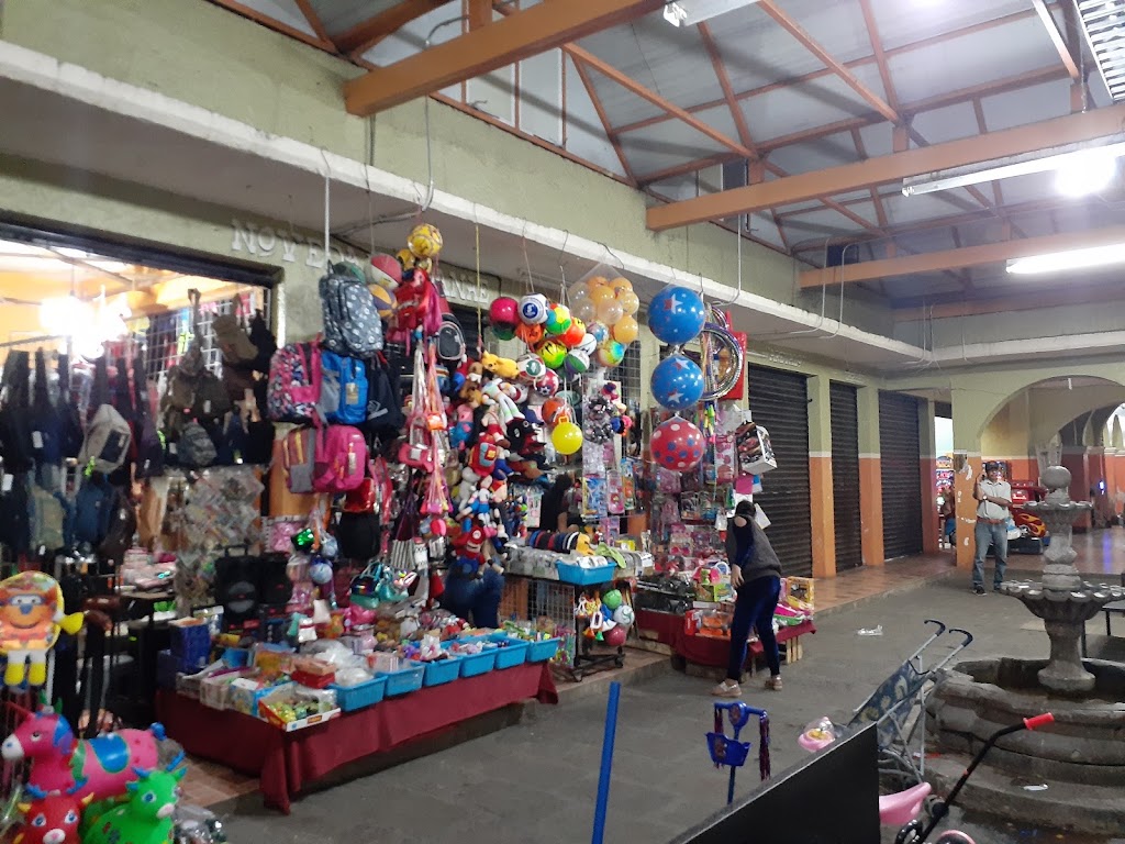 Centro comercial y mercado de antojitos foto 1