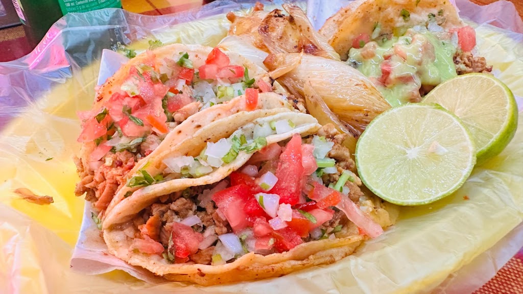 Taqueria "Los Cuñados" Sucursal foto 1