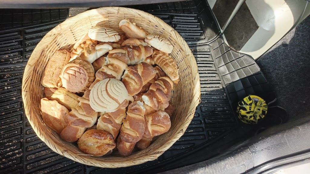 Panadería Flor (Pan Calientito) foto 1