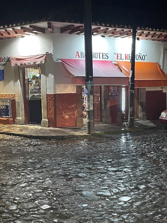 Abarrotes El Retoño. foto 1