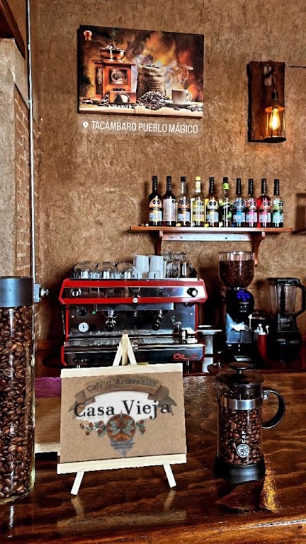 Casa vieja Tacambaro foto 1